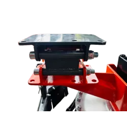 Platine de fixation pour l'épareuse/débroussailleuse