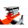 Brosse montée sur platine flottante pour suivre le terrain