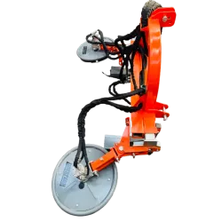 Les flexibles viennent relier l'ensemble directement au tracteur.