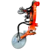 Les flexibles viennent relier l'ensemble directement au tracteur.