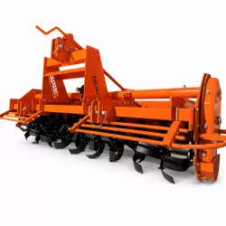 Fraise rotative super lourde LIDERFARM 2,50 m vue de trois quarts