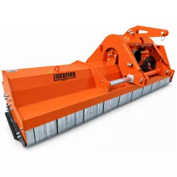 Vue de trois quarts du broyeur réversible LIDERFARM 3 m avec châssis renforcé et barres de guidage.
