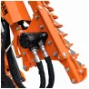 Moteur hydraulique et raccordement des flexibles sur la barre de coupe du taille-haie LIDERFARM