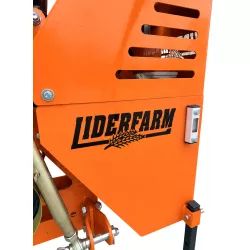 Réservoir hydraulique avec voyant de niveau d’huile et capot ajouré de l’épareuse LIDERFARM 80 cm