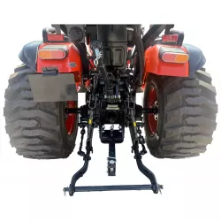 Vue arrière du micro-tracteur LIDERFARM LF-26 à pneus industriels avec relevage trois points