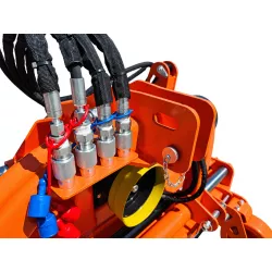 Coupleurs hydrauliques avec repères de couleur du broyeur semi-forestier LIDERFARM 1,60 m