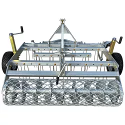 Herse de carrière LIDERFARM 2m00 pour quad — vue arrière du rouleau et des rangées de dents